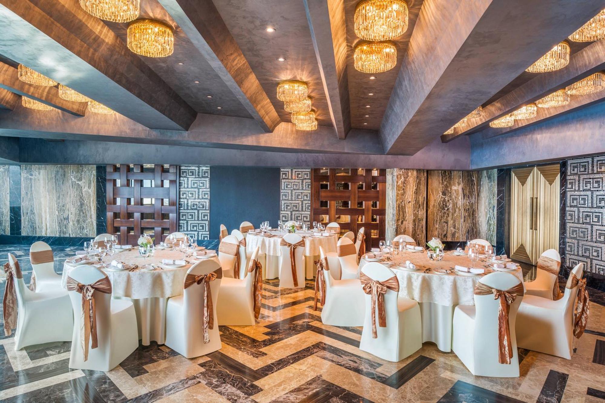เดอะ เซนต์ เรจิส มุมไบ Hotel ภายนอก รูปภาพ The Grand Ballroom