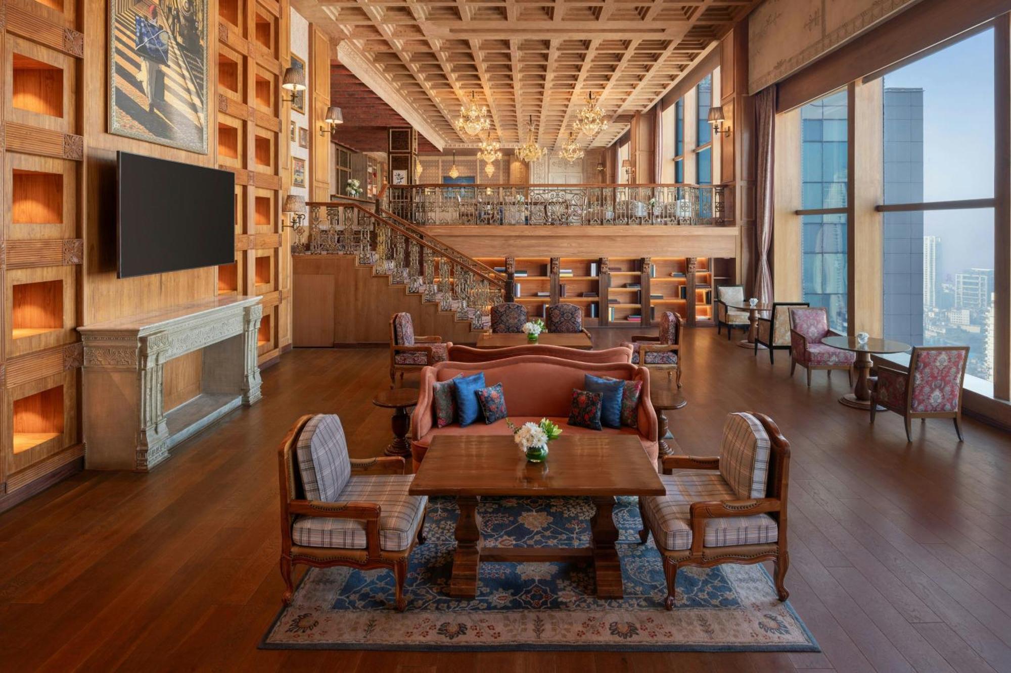 เดอะ เซนต์ เรจิส มุมไบ Hotel ภายนอก รูปภาพ The Lounge at the 36th floor